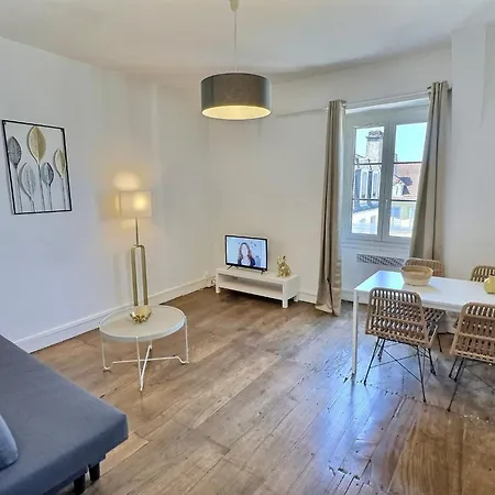 Wonderhost, La Suite De Margot En Hypercentre Pau Buitenkant foto